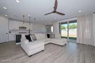 26428 N Thornhill Dr, Peoria, AZ 85383 - Photo 3