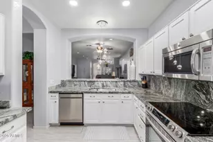 10268 W Potter Dr, Peoria, AZ 85382 - Photo 13