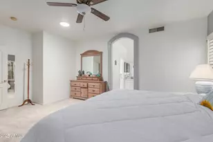 10268 W Potter Dr, Peoria, AZ 85382 - Photo 17
