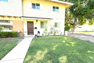4460 E Belleview St, Phoenix, AZ 85008 - Photo 1