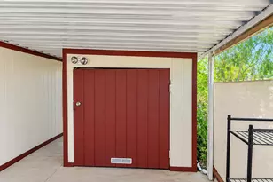245 S 56th St, Mesa, AZ 85206 - Photo 9