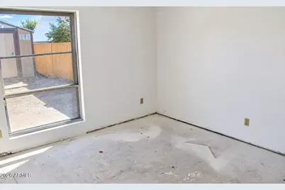 5233 W Mountain View Road, Glendale, AZ 85302 - Photo 19