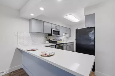 8444 E Coronado Road #Apt 2, Scottsdale, AZ 85257 - Photo 13