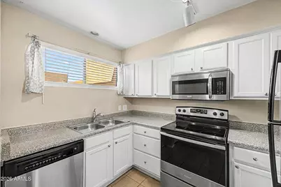 11640 N 51st Avenue #227, Glendale, AZ 85304 - Photo 11