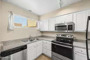11640 N 51st Ave, Glendale, AZ 85304 - Photo 11