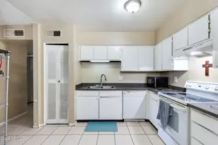 830 S Dobson Rd, Mesa, AZ 85202 - Photo 19