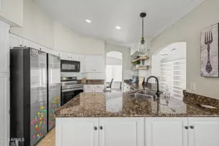11010 W Crimson Ln, Avondale, AZ 85392 - Photo 15