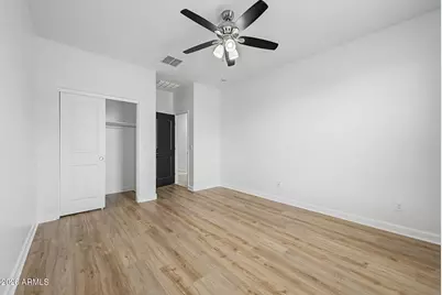 9210 W Vermont Avenue, Glendale, AZ 85305 - Photo 29
