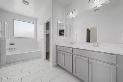 9210 W Vermont Avenue, Glendale, AZ 85305 - Photo 17