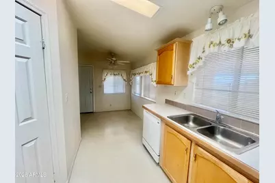 11596 W Sierra Dawn Boulevard #30, Surprise, AZ 85378 - Photo 9