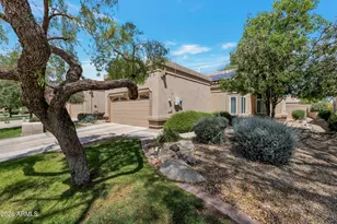 8332 W Taro Ln, Peoria, AZ 85382 - Photo 3