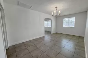 936 E Flint St, Chandler, AZ 85225 - Photo 11