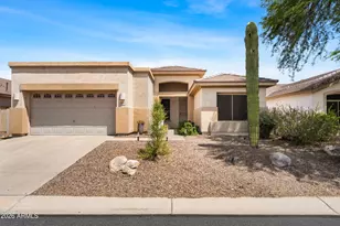 2517 N Raven Cir, Mesa, AZ 85207 - Photo 5