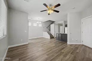4038 E Melinda Ln, Phoenix, AZ 85050 - Photo 5