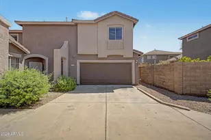 4038 E Melinda Ln, Phoenix, AZ 85050 - Photo 3
