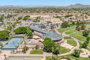 7401 W Arrowhead Clubhouse Dr, Glendale, AZ 85308 - Photo 17