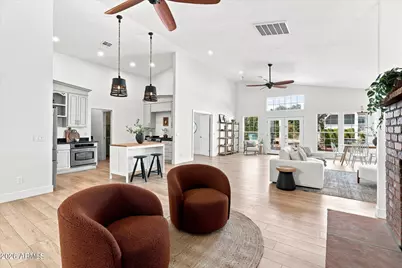 804 E Myrtle Avenue, Phoenix, AZ 85020 - Photo 11