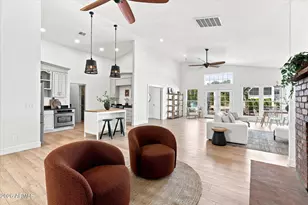 804 E Myrtle Ave, Phoenix, AZ 85020 - Photo 11