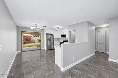 15784 W Crocus Drive, Surprise, AZ 85379 - Photo 5