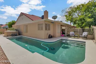 10308 N 65th Ln, Glendale, AZ 85302 - Photo 17