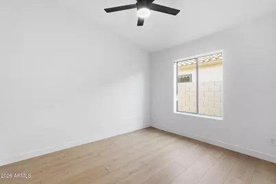 22811 N 24th Place, Phoenix, AZ 85024 - Photo 27