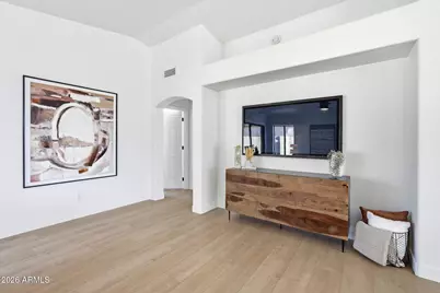 22811 N 24th Place, Phoenix, AZ 85024 - Photo 13