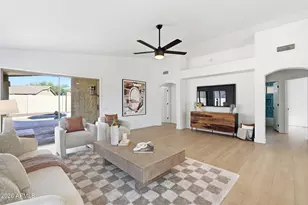 22811 N 24th Pl, Phoenix, AZ 85024 - Photo 9