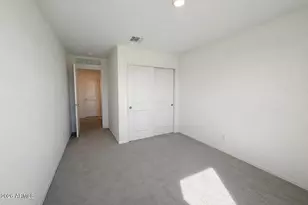 2439 W Kowalsky Ln, Phoenix, AZ 85041 - Photo 27