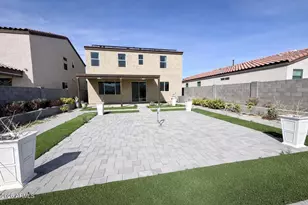 2439 W Kowalsky Ln, Phoenix, AZ 85041 - Photo 37