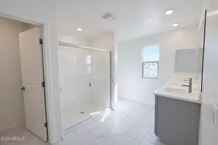 2439 W Kowalsky Ln, Phoenix, AZ 85041 - Photo 23