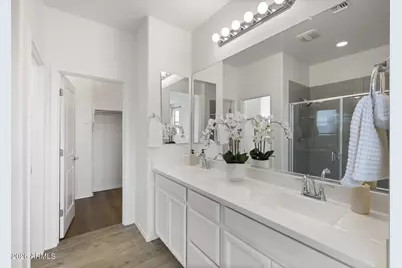 1671 E Dogwood Lane, Gilbert, AZ 85295 - Photo 17