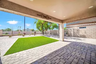 10817 W Almeria Rd, Avondale, AZ 85392 - Photo 35