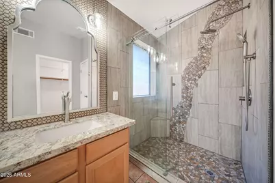 10817 W Almeria Road, Avondale, AZ 85392 - Photo 23