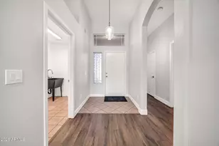 10817 W Almeria Rd, Avondale, AZ 85392 - Photo 5