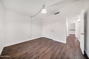10817 W Almeria Rd, Avondale, AZ 85392 - Photo 31