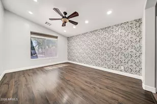 10817 W Almeria Rd, Avondale, AZ 85392 - Photo 17