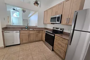 1838 E Secretariat Dr, Tempe, AZ 85284 - Photo 7