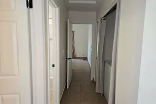 1838 E Secretariat Dr, Tempe, AZ 85284 - Photo 9