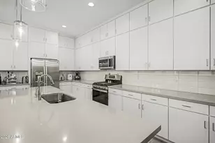 3131 E Alicia Dr, Phoenix, AZ 85042 - Photo 17