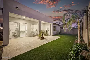 3131 E Alicia Dr, Phoenix, AZ 85042 - Photo 35