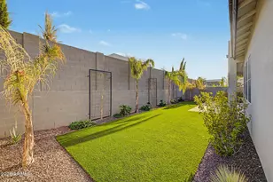 3131 E Alicia Dr, Phoenix, AZ 85042 - Photo 41