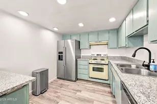5205 S Hazelton Ln, Tempe, AZ 85283 - Photo 17