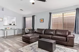 15472 W Mescal St, Surprise, AZ 85379 - Photo 5