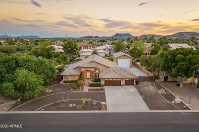 4613 W Desert Hollow Drive, Phoenix, AZ 85083 - Photo 7