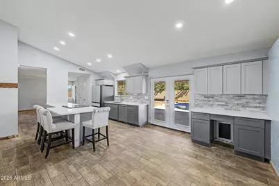 8708 W Townley Avenue, Peoria, AZ 85345 - Photo 5