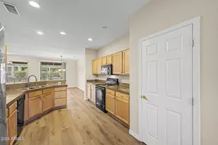 18012 W Tierra Del Sol Dr, Surprise, AZ 85387 - Photo 13