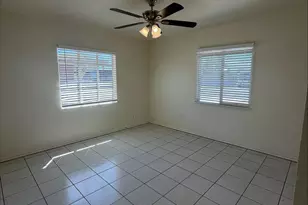 7221 N 26th Dr, Phoenix, AZ 85051 - Photo 9