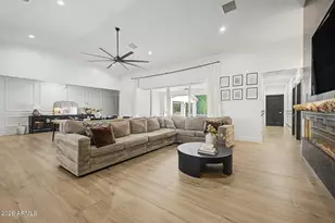 2225 E Amelia Ave, Phoenix, AZ 85016 - Photo 13