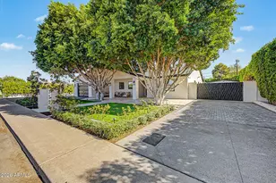 2225 E Amelia Ave, Phoenix, AZ 85016 - Photo 3
