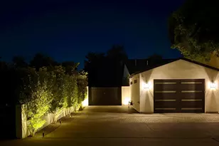 2225 E Amelia Ave, Phoenix, AZ 85016 - Photo 9